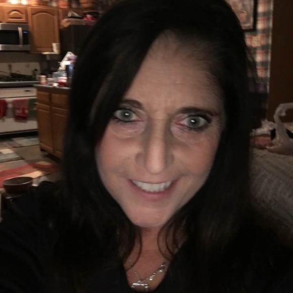 Meet your Posher, Jan - Picture 1 of 1